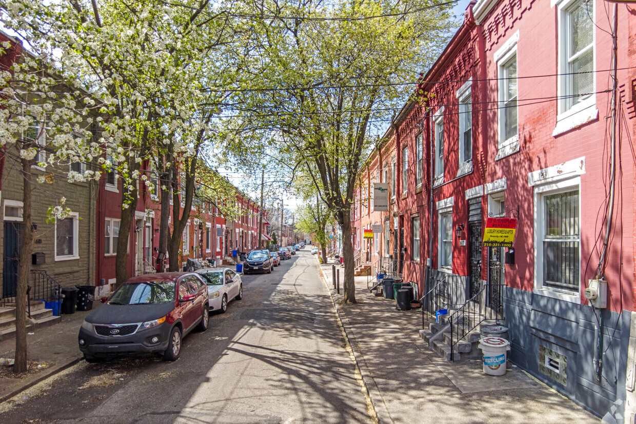 West Snyder - Plumbing Services Near Me